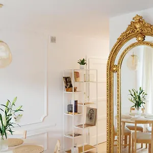 Apartment Maison Bruehl - Przy Ogrodzie Saskim, Warsaw
